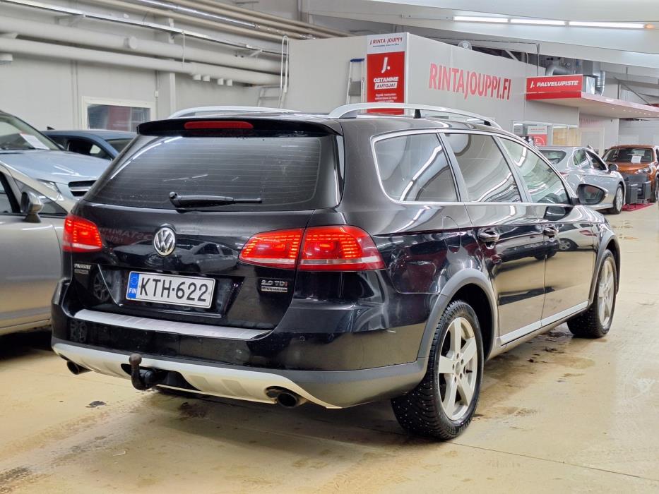 VOLKSWAGEN Passat 2014