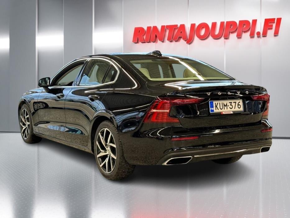 VOLVO S60 2021