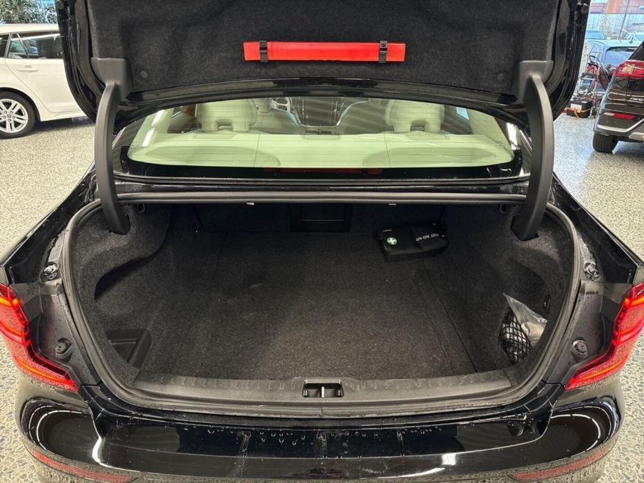 VOLVO S60 2021