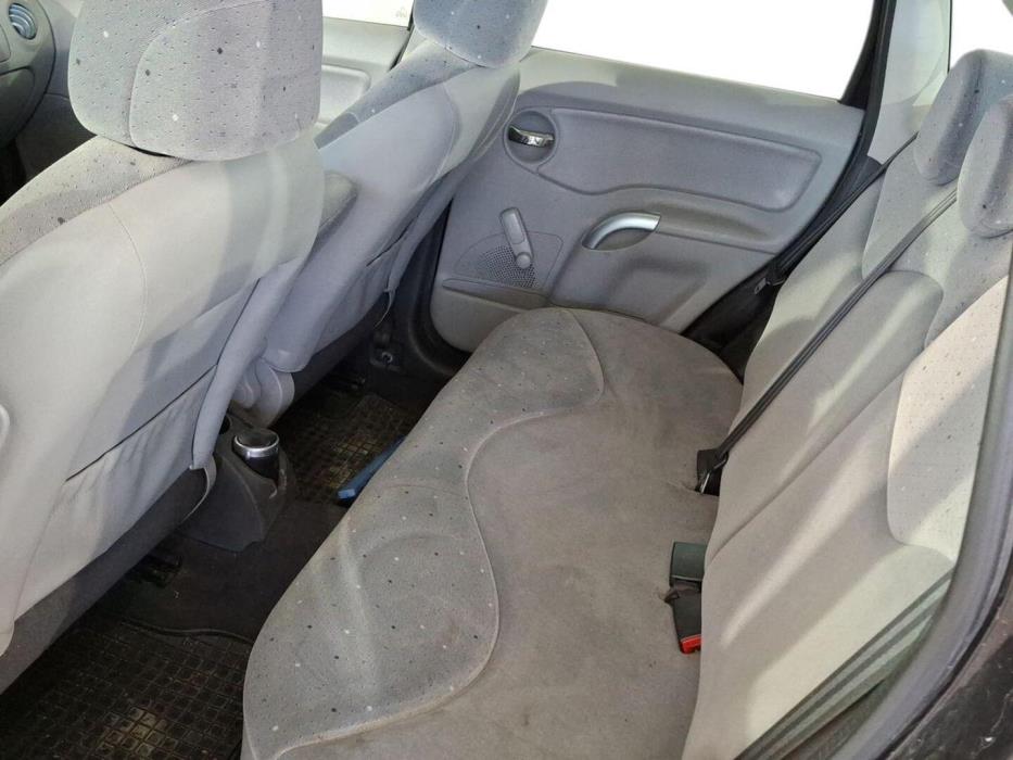 CITROEN C3 2004