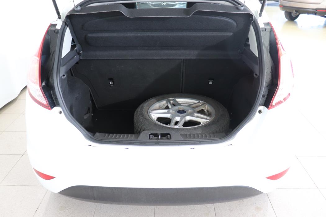 FORD Fiesta 2015