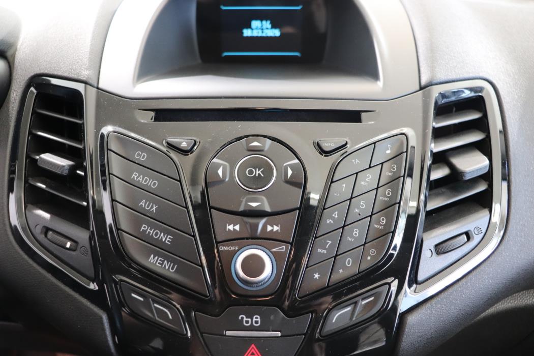 FORD Fiesta 2015