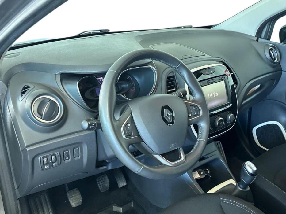 RENAULT Captur 2018