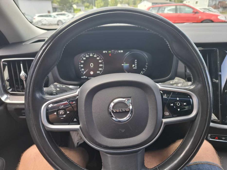 VOLVO V60 2019