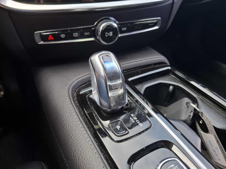 VOLVO V60 2019