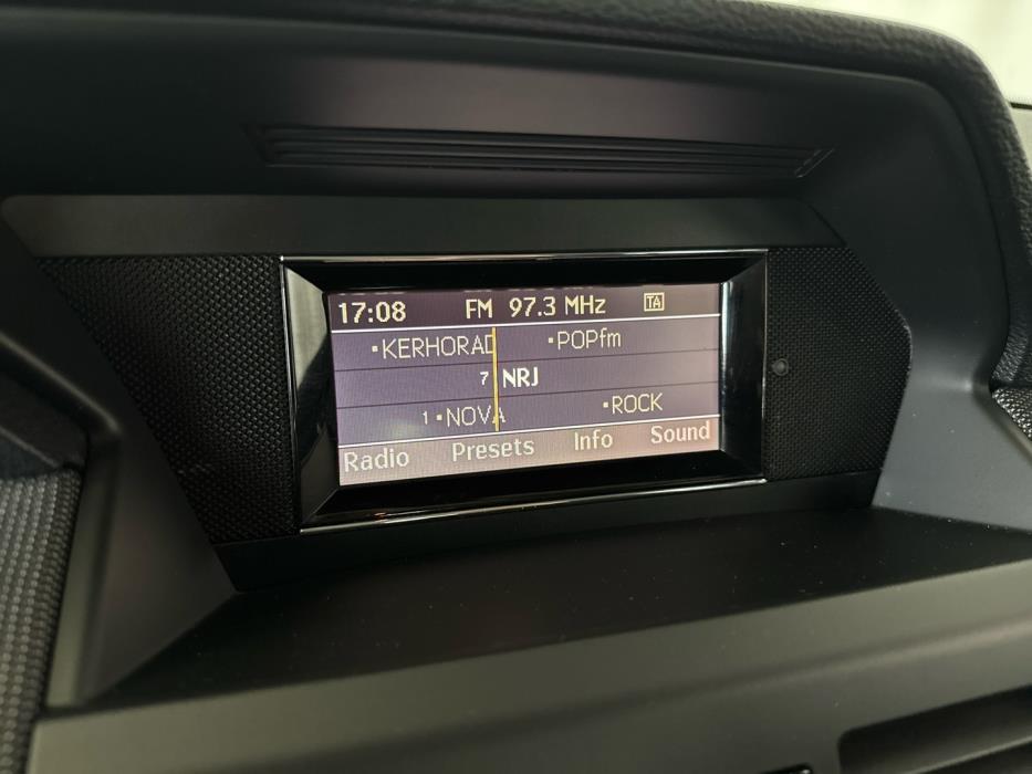 MERCEDES-BENZ GLK 2010