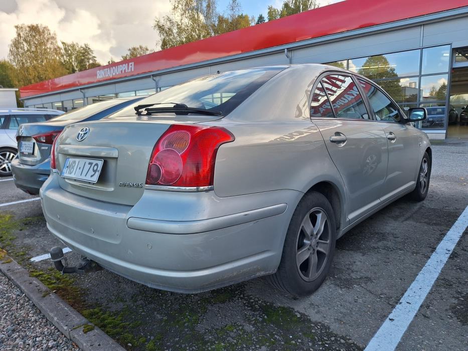 TOYOTA Avensis 2006