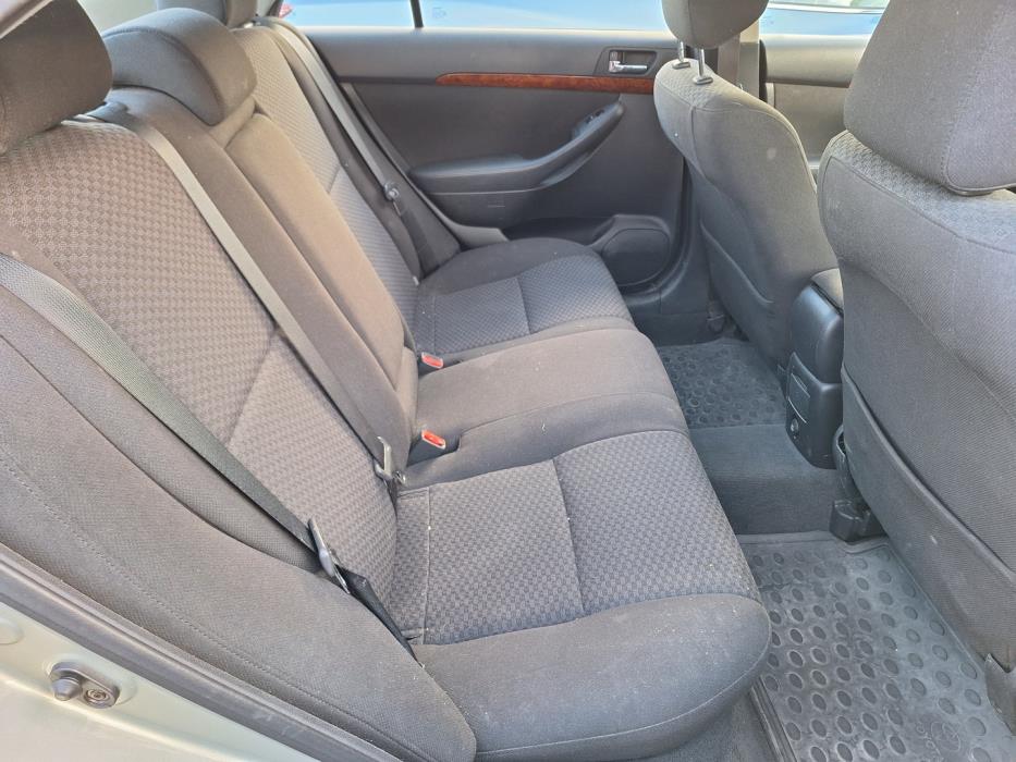 TOYOTA Avensis 2006