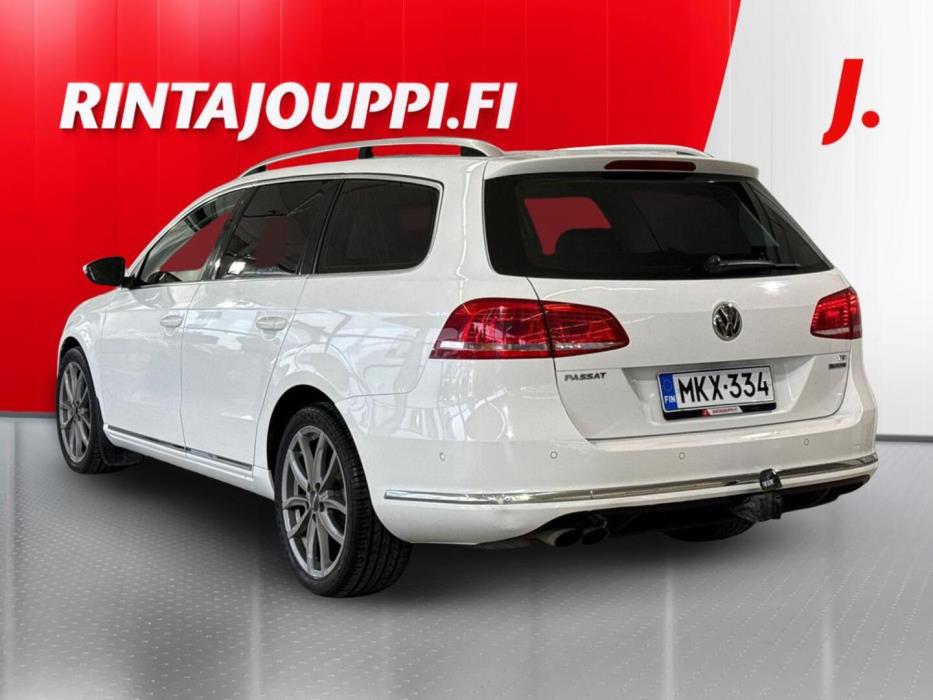 VOLKSWAGEN Passat 2012