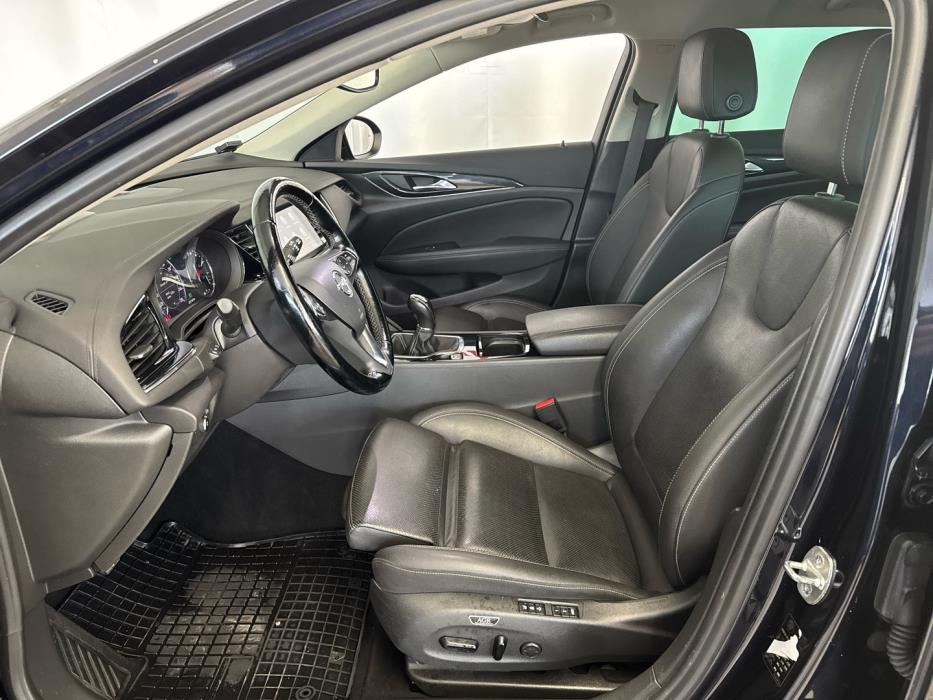 OPEL Insignia 2019