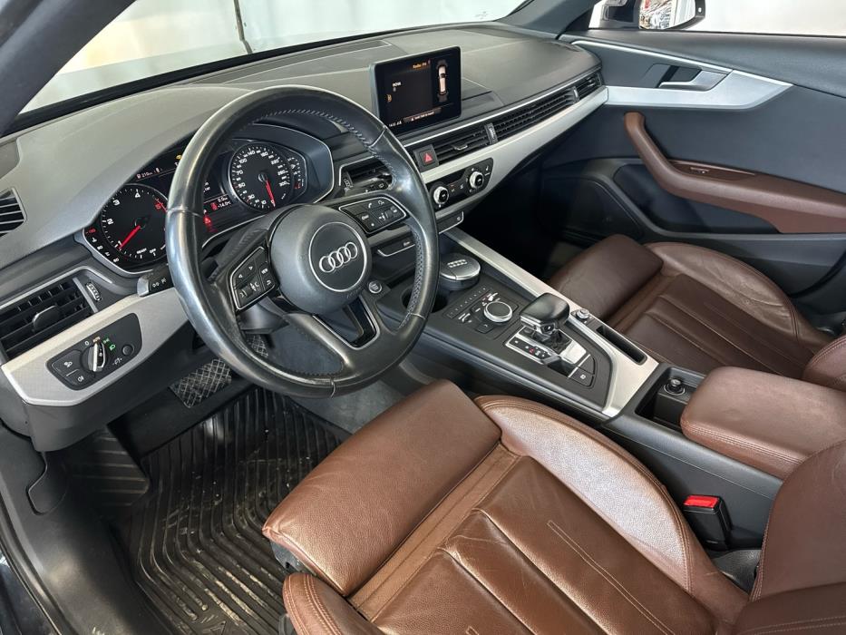 AUDI A4 2017