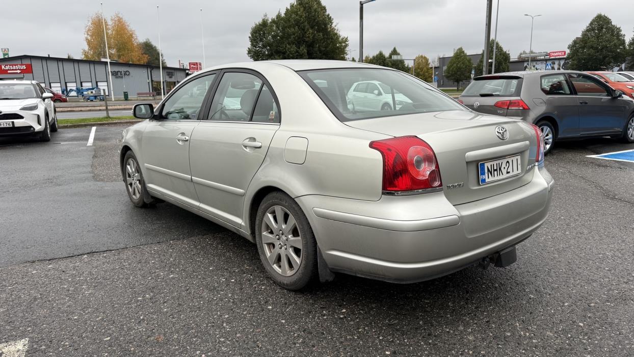 TOYOTA Avensis 2008