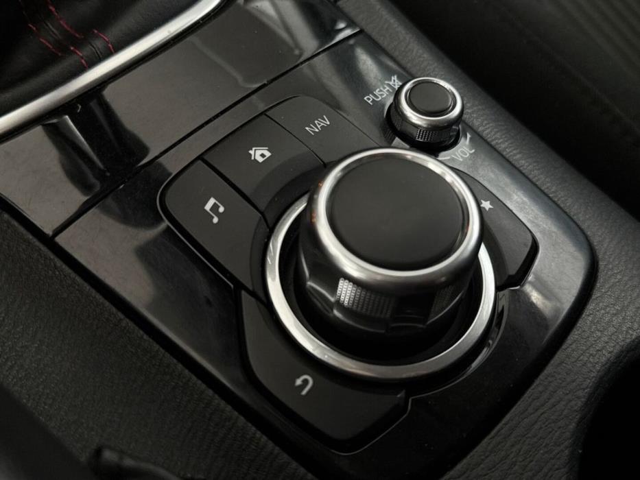 MAZDA Mazda3 2014