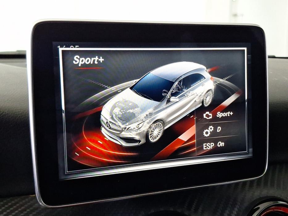 MERCEDES-BENZ A 2015