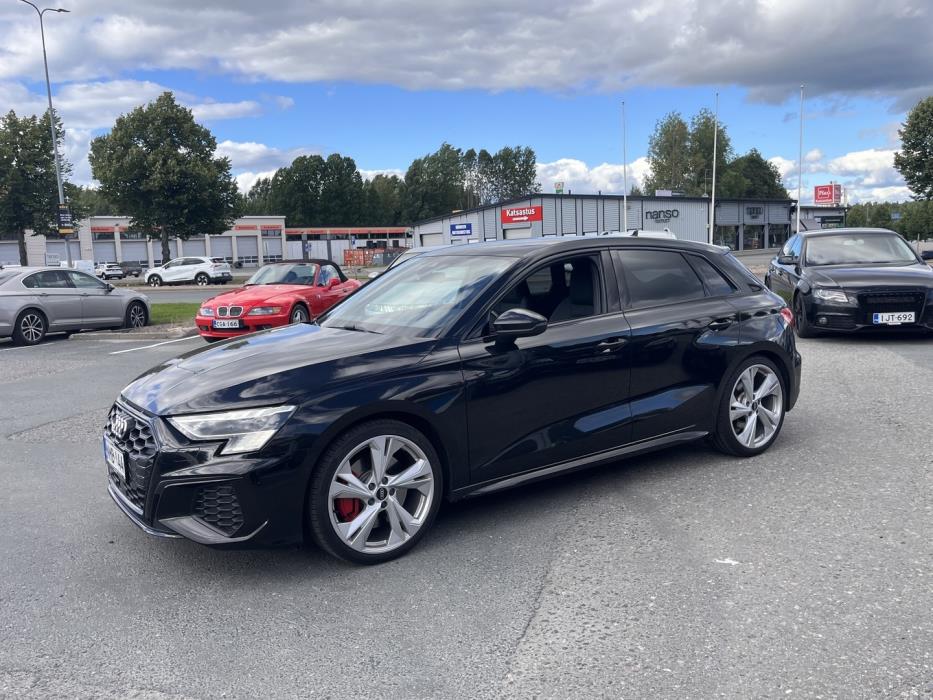 AUDI S3 2021