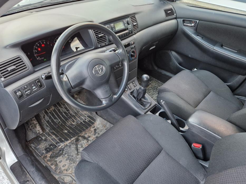 TOYOTA Corolla 2006