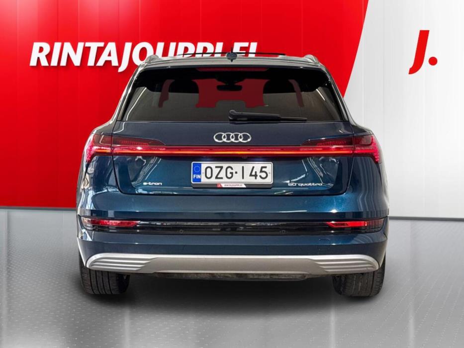 AUDI e-tron 2020