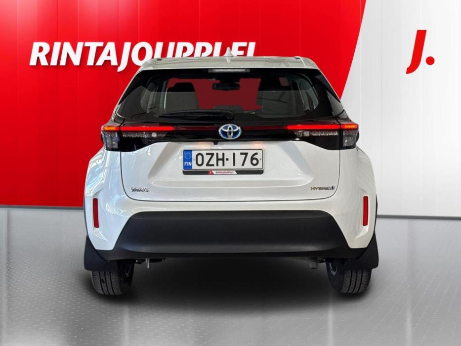 TOYOTA Yaris Cross 2022