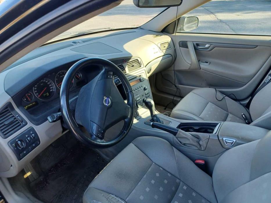 VOLVO S60 2005