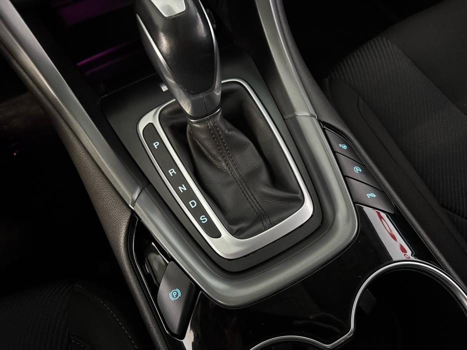FORD Mondeo 2015