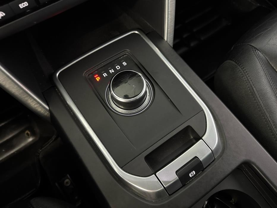 LAND ROVER Discovery Sport 2018