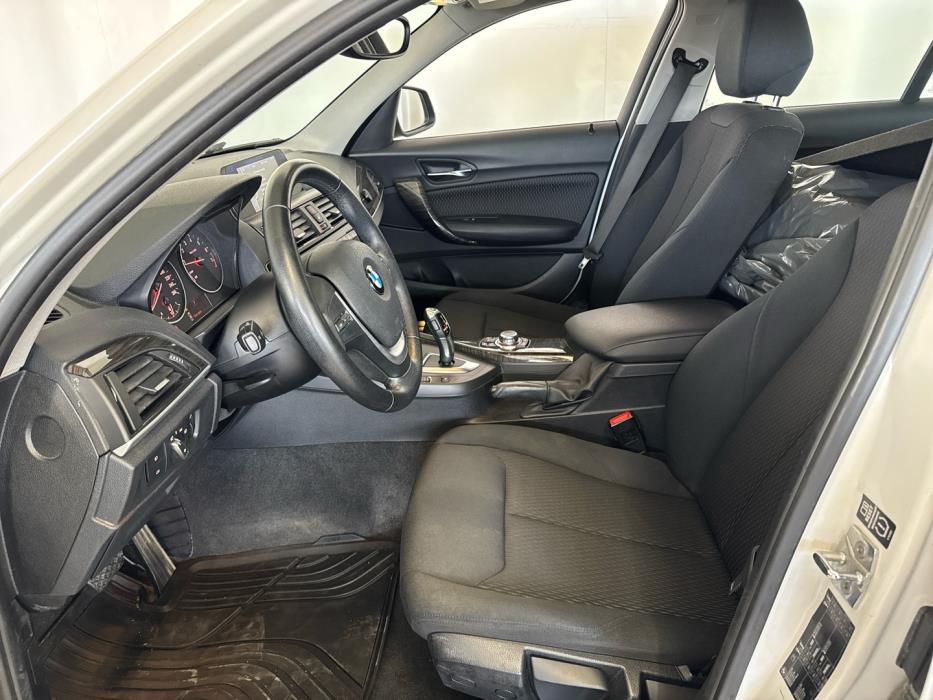 BMW 118 2012