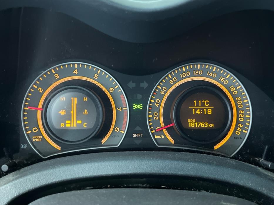 TOYOTA Auris 2007