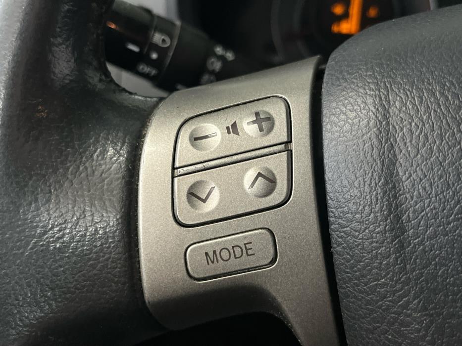 TOYOTA Auris 2007