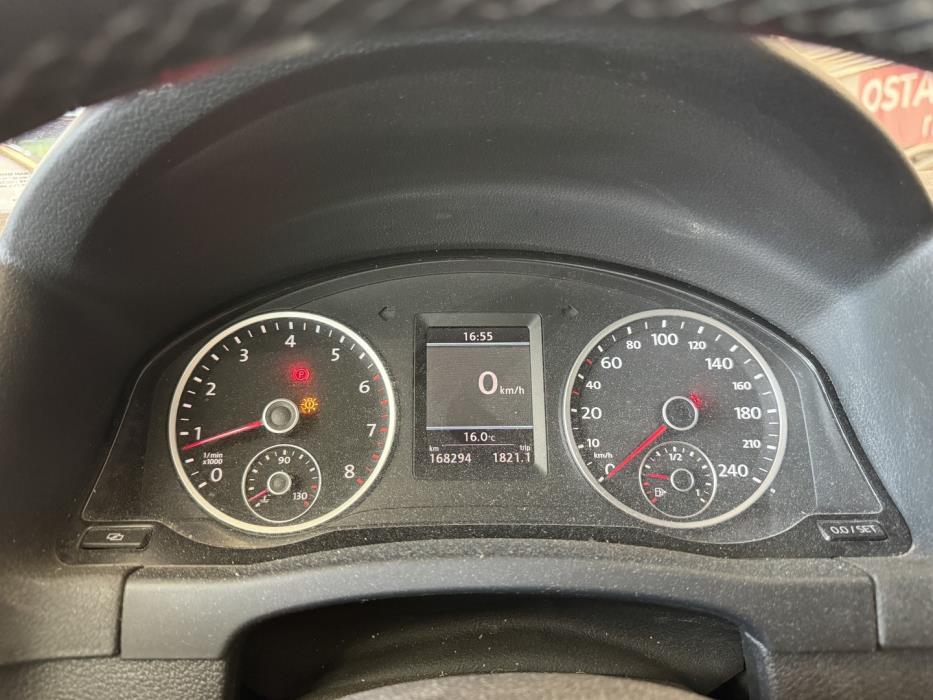VOLKSWAGEN Tiguan 2012