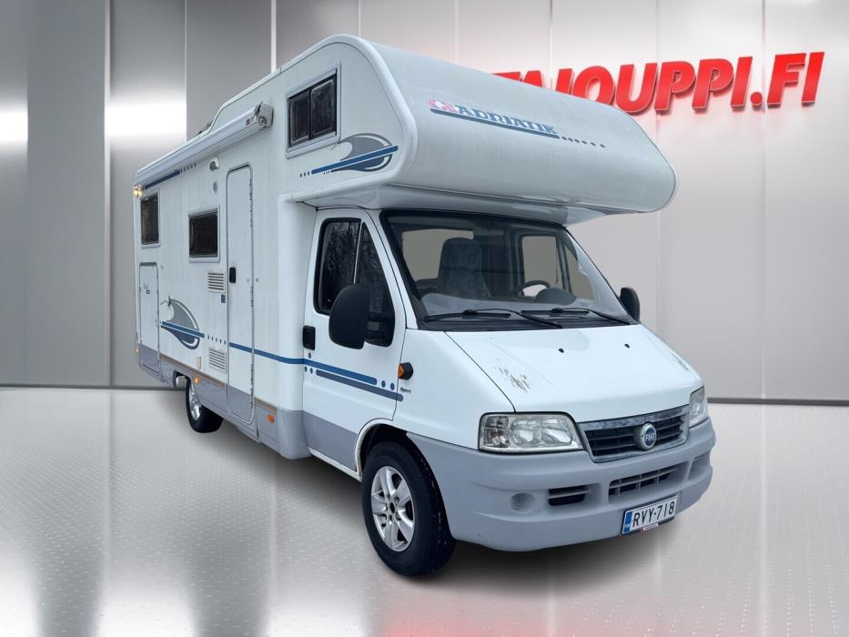 ADRIA Coral 660 DP 2004