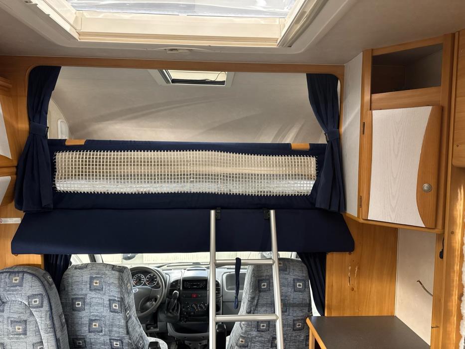 ADRIA Coral 660 DP 2004