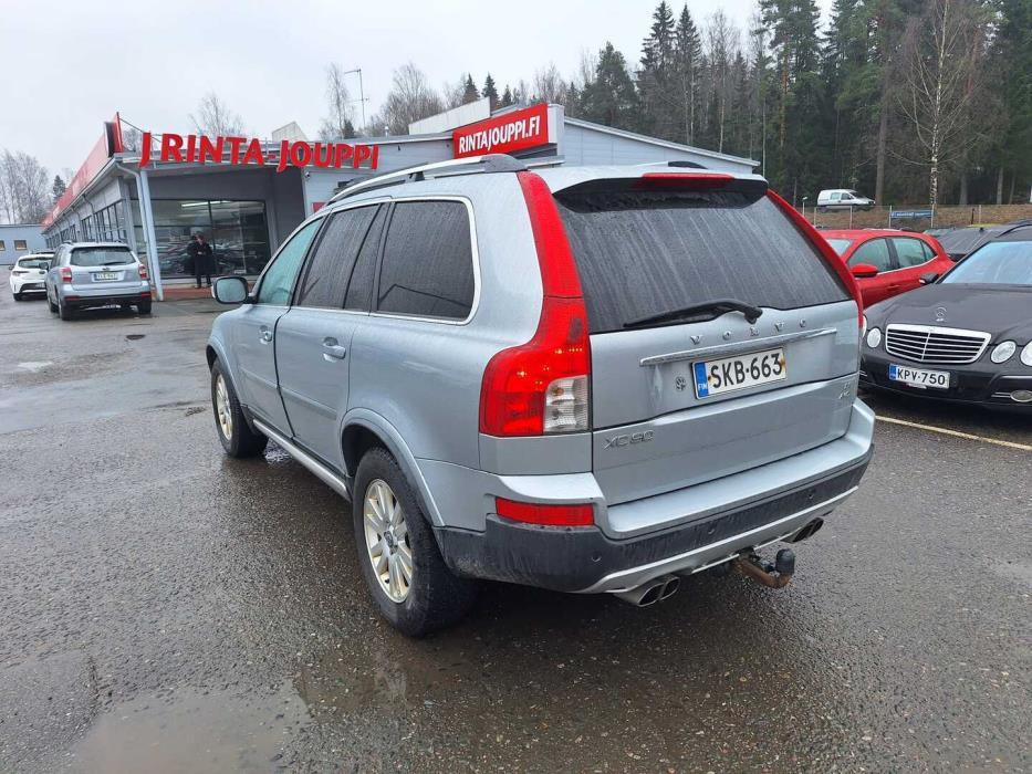 VOLVO XC90 2010