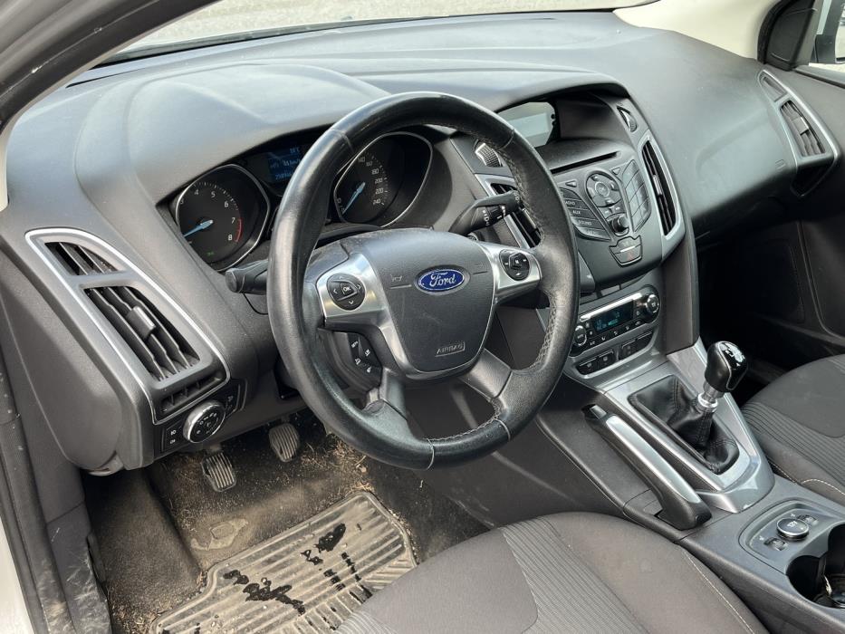 FORD Focus 2012