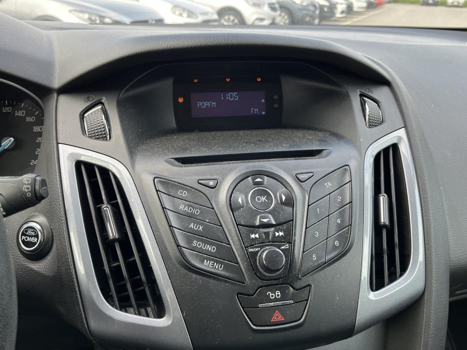 FORD Focus 2012