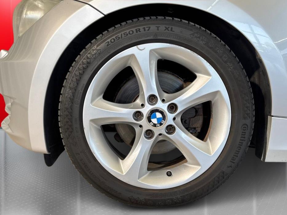 BMW 120 2008