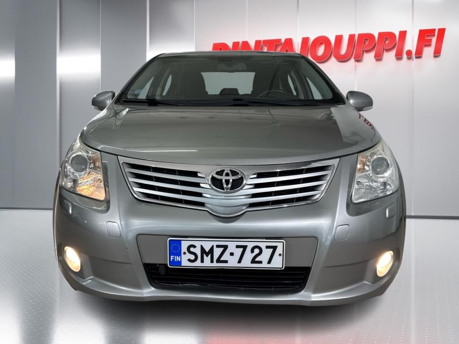 TOYOTA Avensis 2009