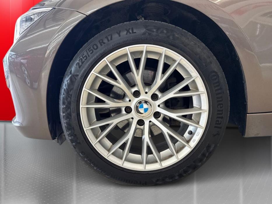 BMW 320 2013