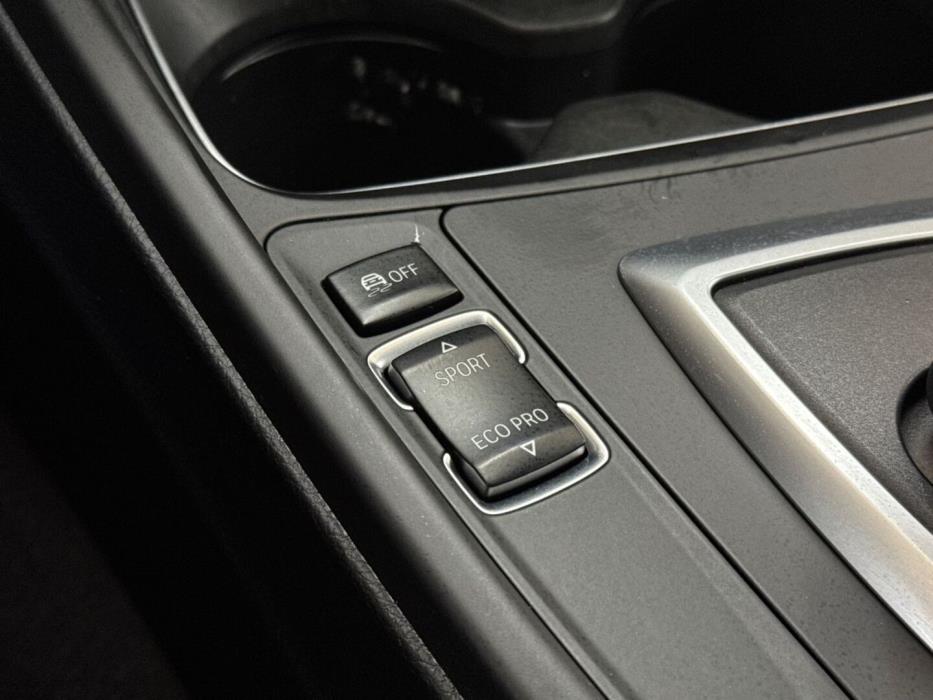 BMW 320 2013