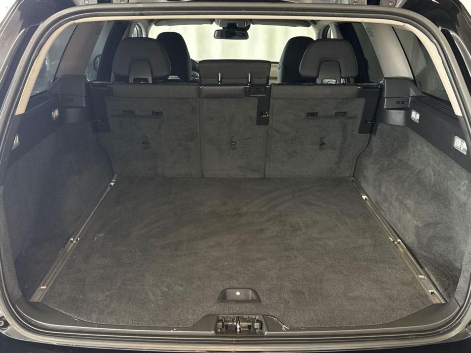VOLVO V70 2013