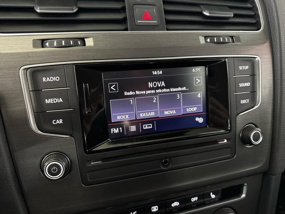 VOLKSWAGEN Golf 2013