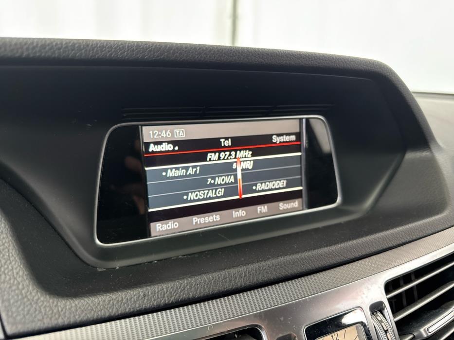 MERCEDES-BENZ E 2015