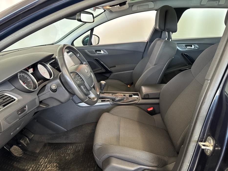 PEUGEOT 508 2011