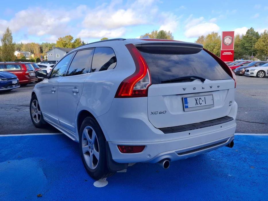 VOLVO XC60 2012