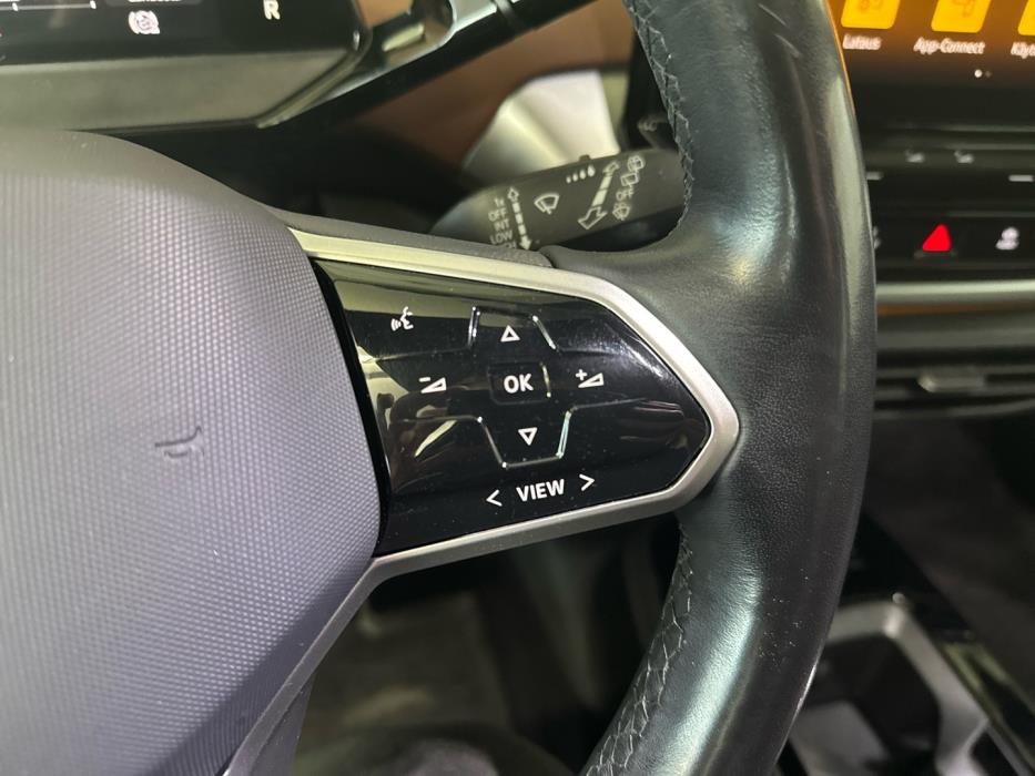 VOLKSWAGEN ID.4 2023