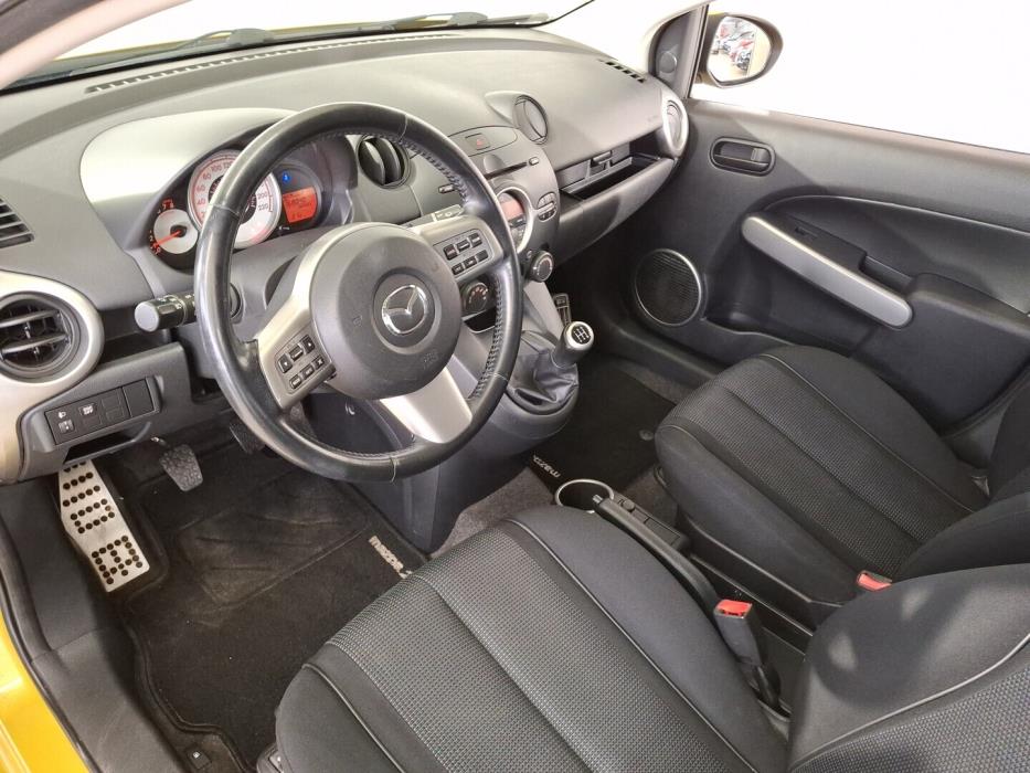 MAZDA Mazda2 2008