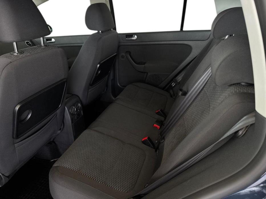 VOLKSWAGEN Golf Plus 2012