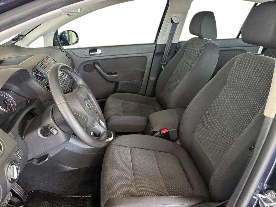 VOLKSWAGEN Golf Plus 2012