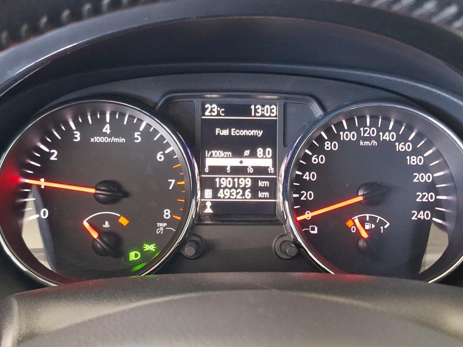 NISSAN Qashqai 2013