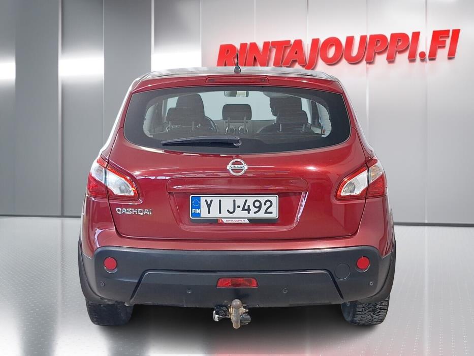 NISSAN Qashqai 2013