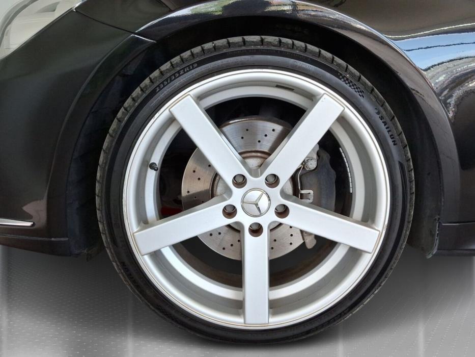 MERCEDES-BENZ E 2010
